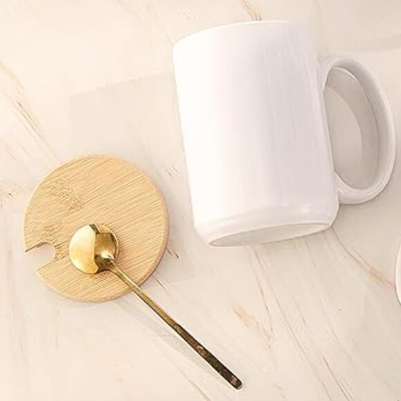 Elegant Hot Chocolate Latte Mug with Bamboo Lid and Latte Spoon - Picture 2 of 3
